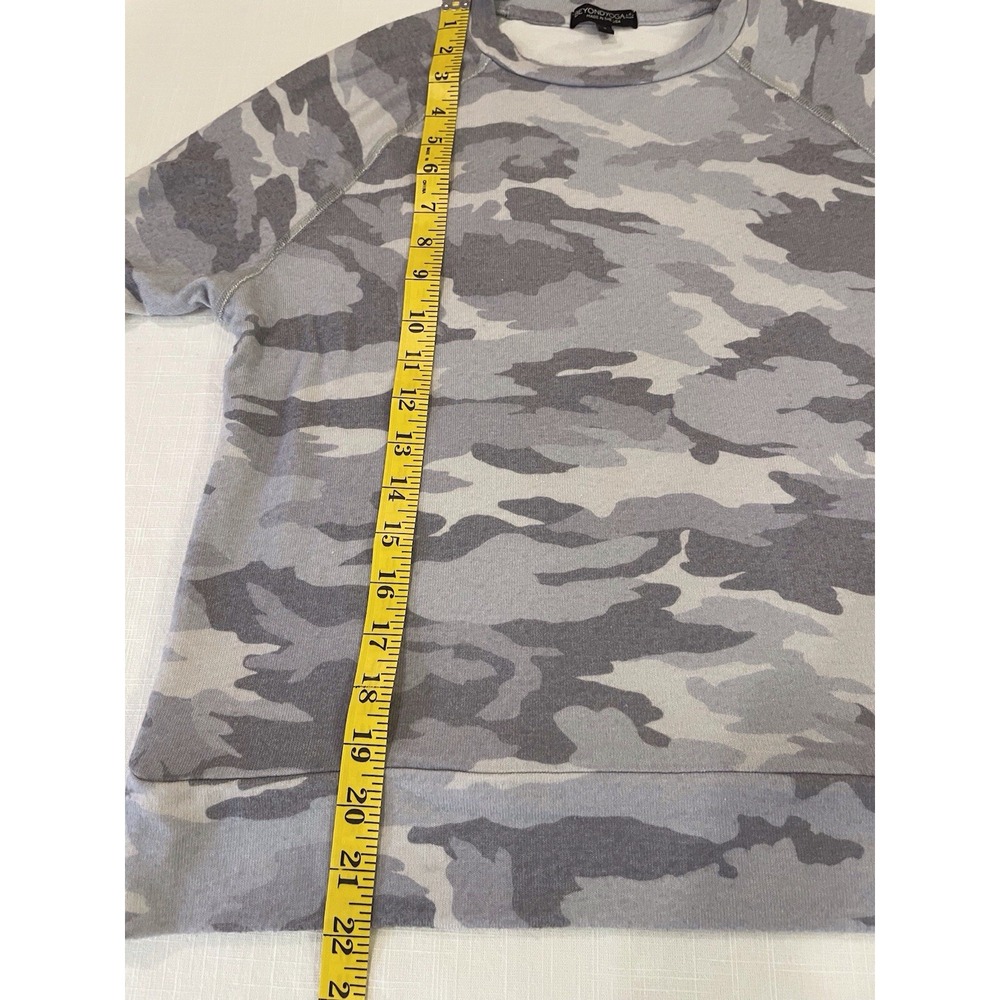 Beyond Yoga gray camo camouflage soft long sleeve top size small - Picture 15 of 16